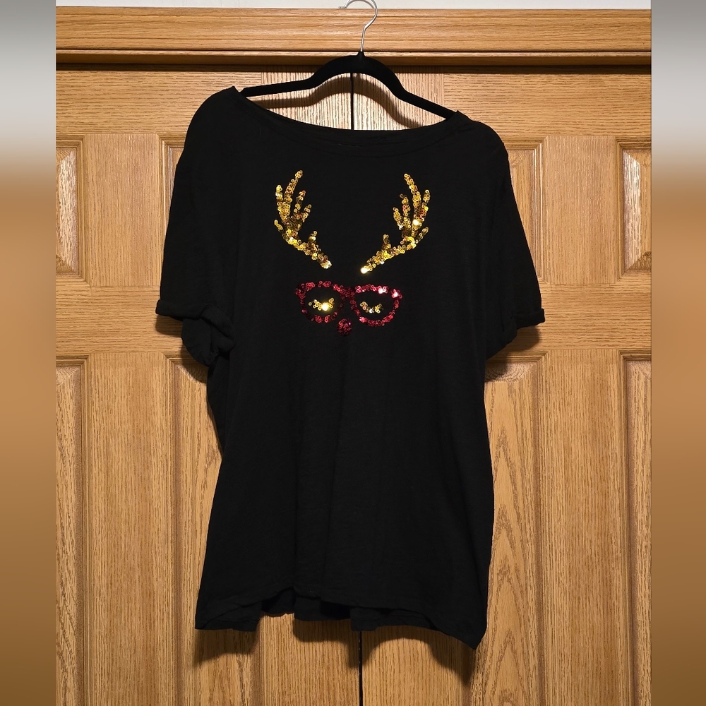 Reindeer Sequin Relaxed Fit Crew Tee - Black